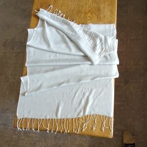 Vintage gray scarf with white fringe